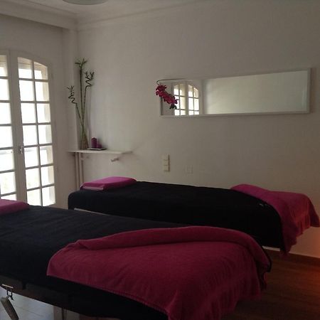 Hostellerie Les Frenes Avinyon Dış mekan fotoğraf