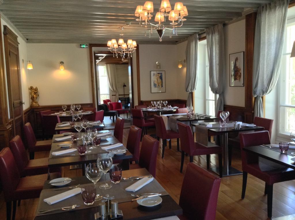 Hostellerie Les Frenes Avinyon Dış mekan fotoğraf