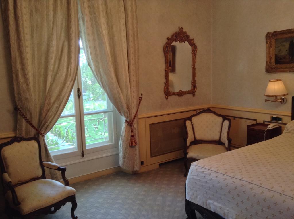 Hostellerie Les Frenes Avinyon Dış mekan fotoğraf